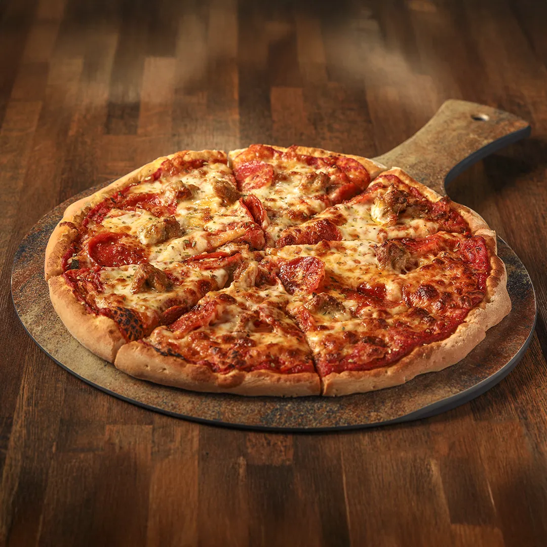 sausage-pepperoni-pizza